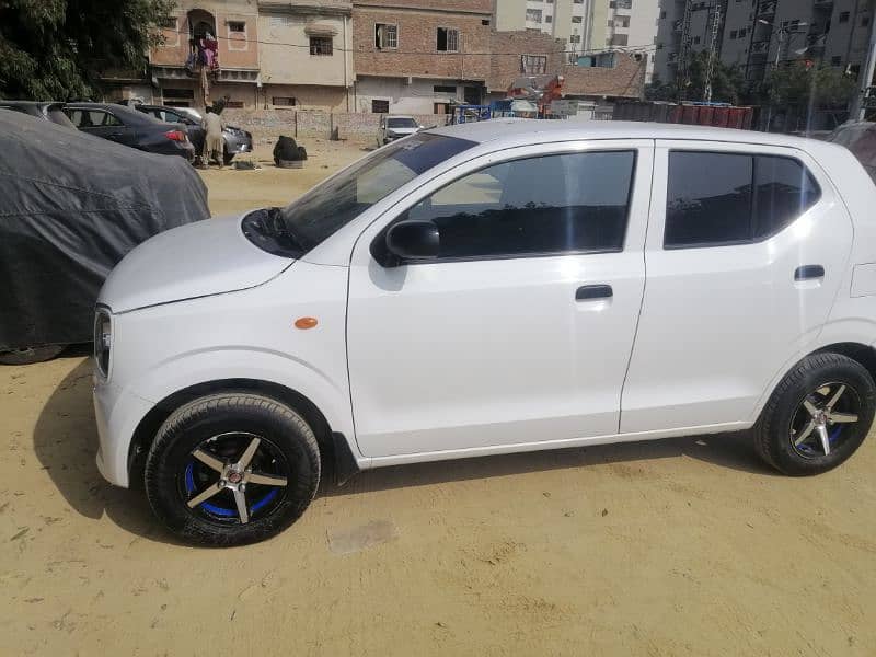 Suzuki Alto 2022 4