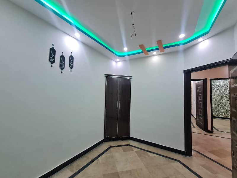 3 Marla Corner Fully Furnished House At Ideal Location 9