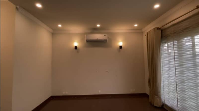 14 Marla (Upper Lock) Lower Portion For Rent In DHA Phase 5, Block D, Lahore. 9