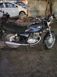 suzuki gs 150 for sale 2013 model  vry reason able price