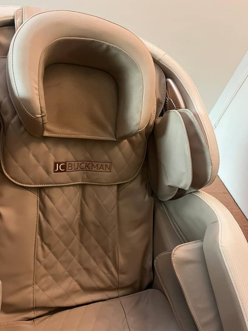 JC Buckman Massage chair TMC-160 3