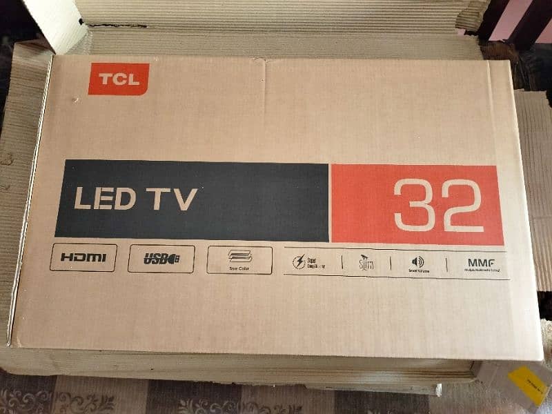 TCL TV LED 32 inch 3