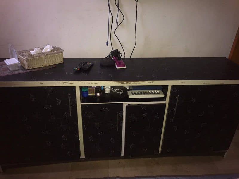 Divider/ Console 7