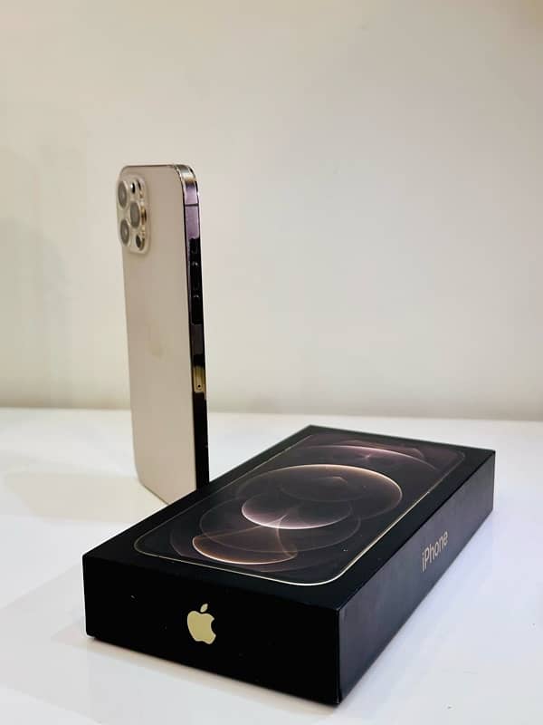 Iphone 12 Pro Max Gold 10/10 PTA Approved 10