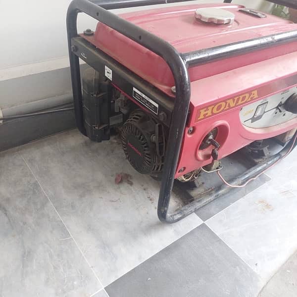 2KVA Honda petrol/Gas generator 2