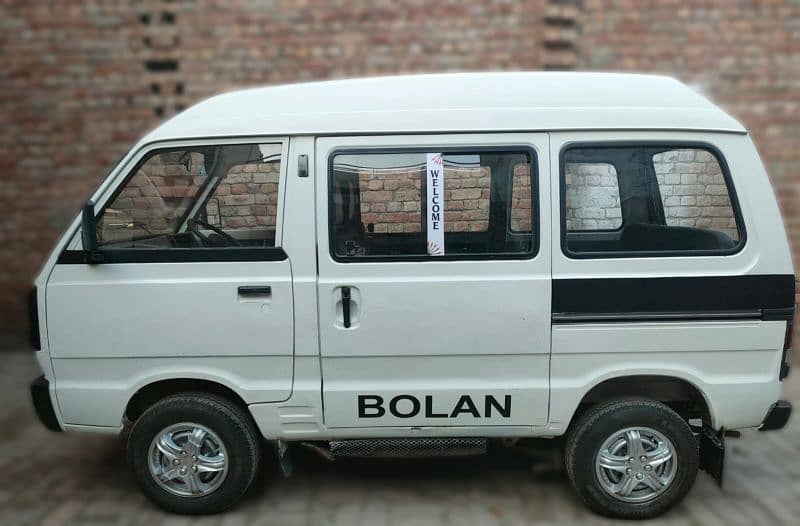 Suzuki Bolan 2012 total genuine Ac 2