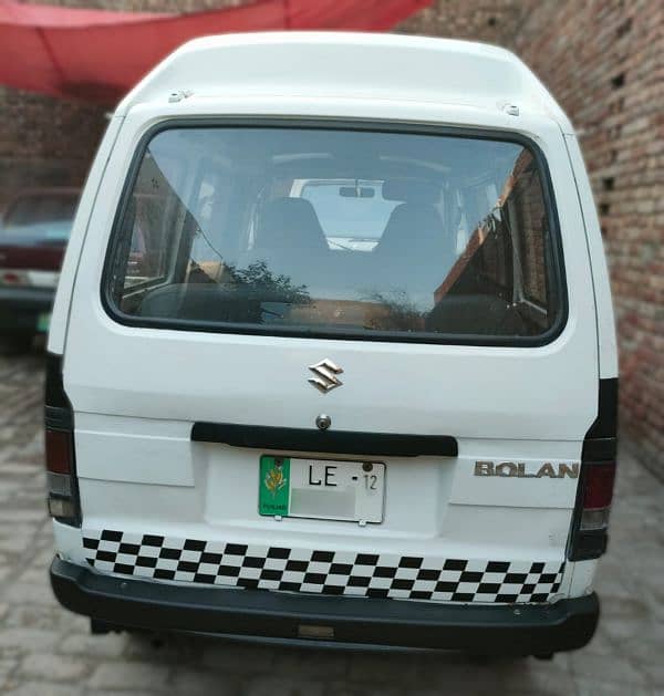 Suzuki Bolan 2012 total genuine Ac 5