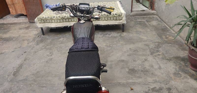 Honda cd 70 First hand use condition 10/10 better than today new bike 2