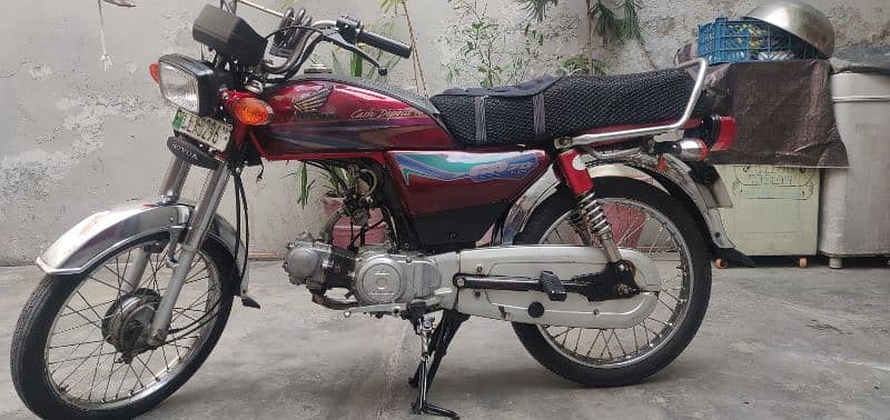 Honda cd 70 First hand use condition 10/10 better than today new bike 16