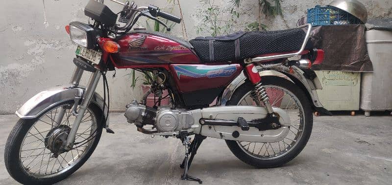 Honda cd 70 First hand use condition 10/10 better than today new bike 17