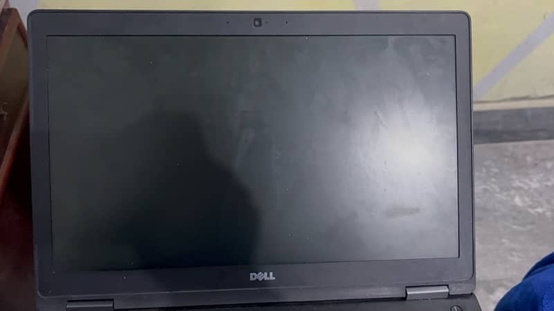 Dell laptop with all accessories with bag just 8 months used pubg 90 7