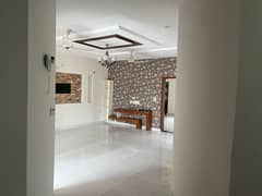 10 MARLA HOUSE FOR SALE IN BAHRIA TOWN LAHORE