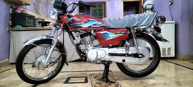 Honda CG 125 2024 2 months first owner brand new bike urgent sale