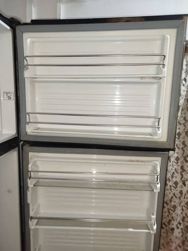 Dawalance Refrigerator 9