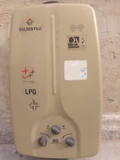 Golden Fuji 10 Liter Gyser LPG