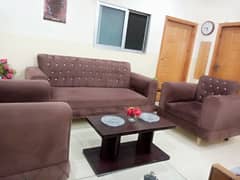 5 Seater high quality Sofa Set almost new