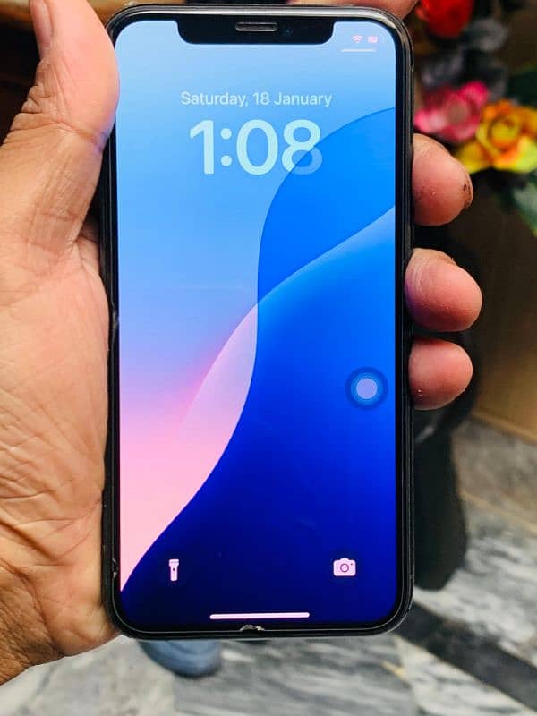 i phone 11 pro (64gb) non pta E sim time available 5