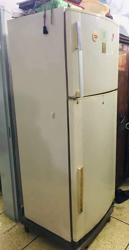 Dawlance Full-Size Refrigerator 1