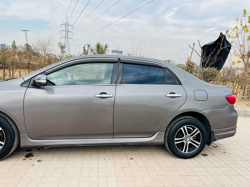 Toyota Corolla XLI 2011 10