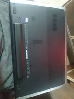 Dell Inspiron laptop 17.3" display 10/10 condition