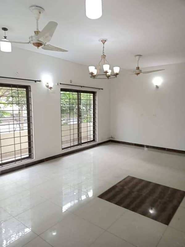 Apartment For Rent In Askari 11 Sec-B Lahore 14