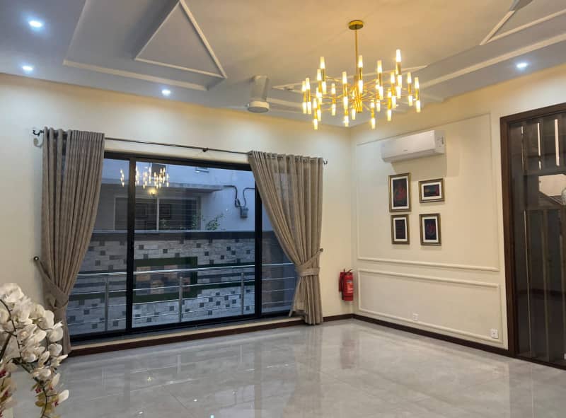 5 Beds 1 Kanal Good Location House for Rent in Block B DHA Phase 6 Lahore. 4