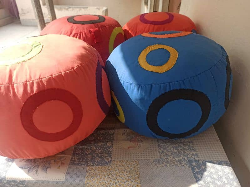 Bean Bags Sofa for Kids | Round Bean Bags Stool 2