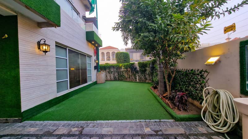 DHA Phase 6 Block H 23 Marla Fully Furnished Luxury Corner House For Sale 1