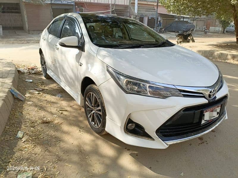 Toyota Corolla Altis 2022 x 1