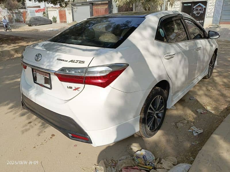 Toyota Corolla Altis 2022 x 4