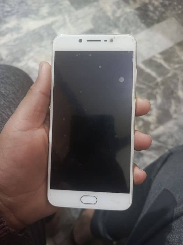 vivo y67 6/128 dual sim active 1