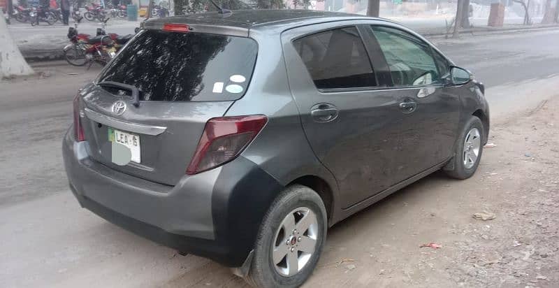 Toyota Vitz 2015 6