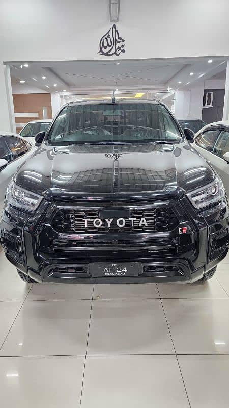 Toyota Hilux Revo GR-2023 2