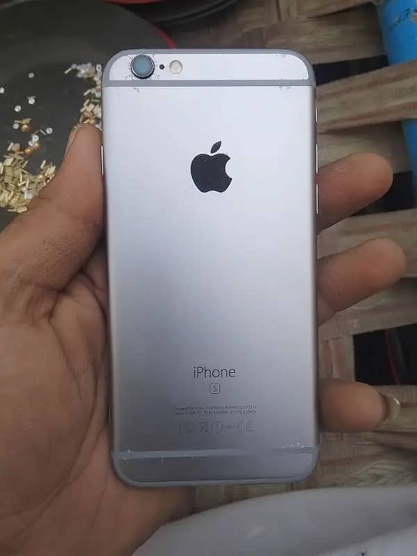 iPhone 6S 64GB iOS 15.7. 8 WiFi only SIM not working 2