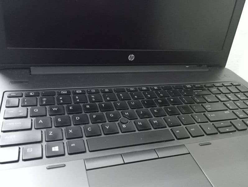 HP Zbook 15 g3| i7 6th gen HQ Mobile Workstation| Urgent Sale 2