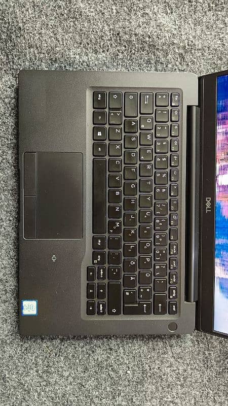 Dell i7 8th touch screen 2