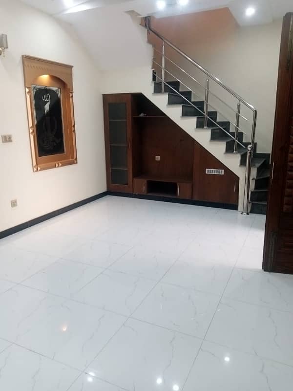 BRAND NEW HOUSE FAMILIES+ IT OFFICES FOR RENT IN JOHAR TOWN LAHORE 0