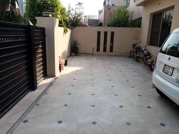 15 MARLA FIRST 2ND FLOOR PORTIONS FOR RENT IN JOHAR TOWN LAHORE 6