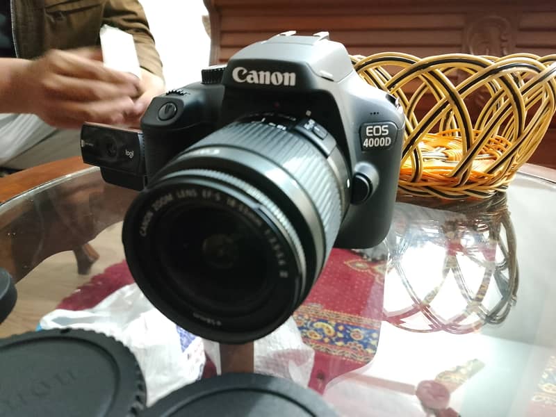 Canon 4000D DSLR 2