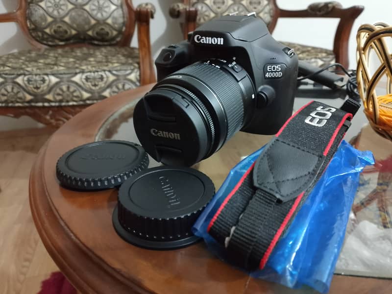 Canon 4000D DSLR 3