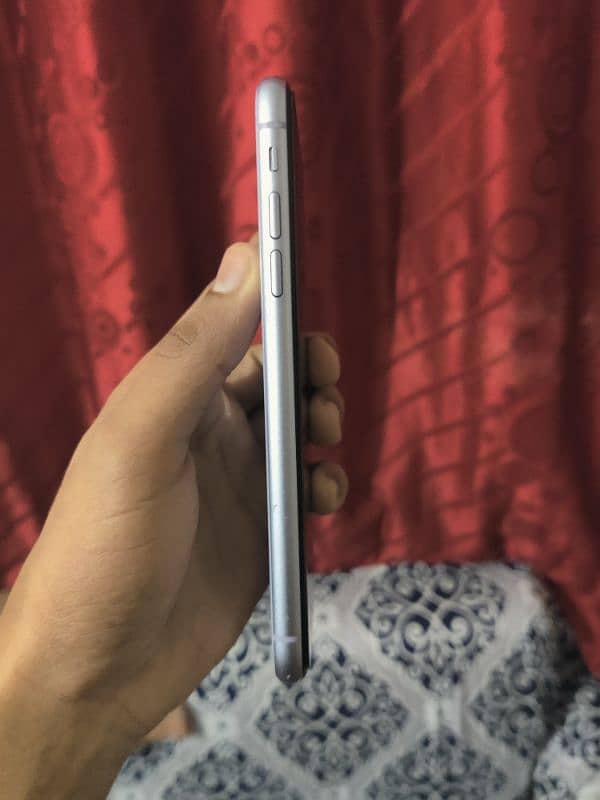 iPhone 11 64Gb Non Pta 8