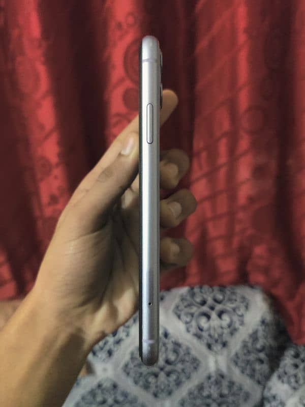 iPhone 11 64Gb Non Pta 9