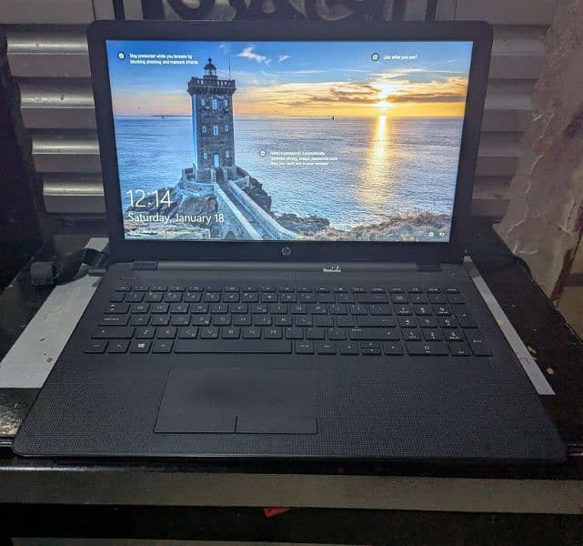 Hp Laptop AMD A4-9120 RADEON R3 0