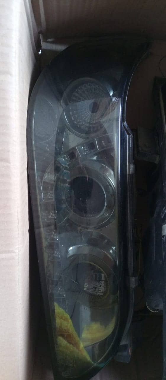 Indus,xe  corolla front smoke lights 14