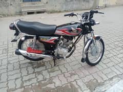 Honda 125  full NEw lush condition 10/10 202