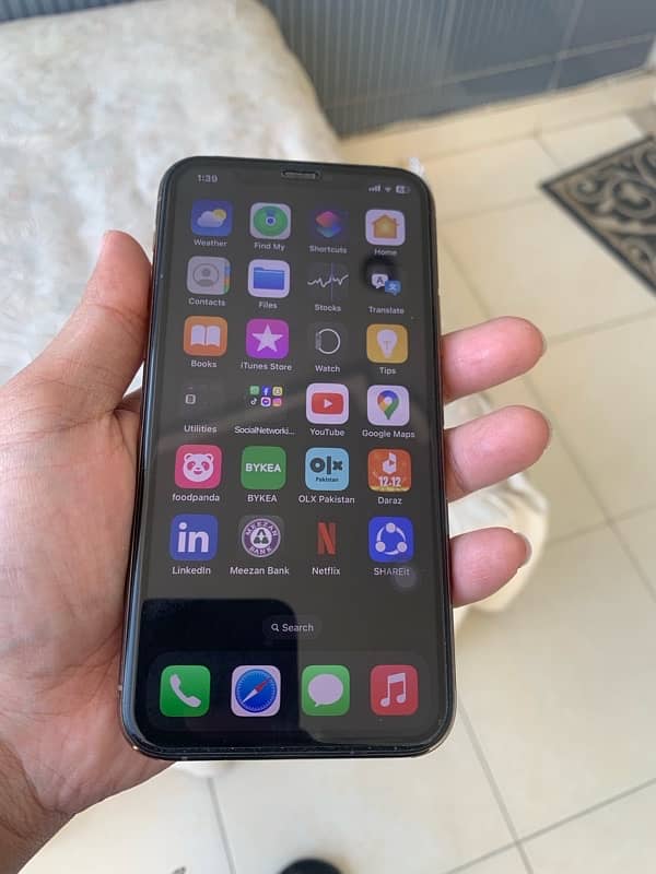 iphone 11 pro 6