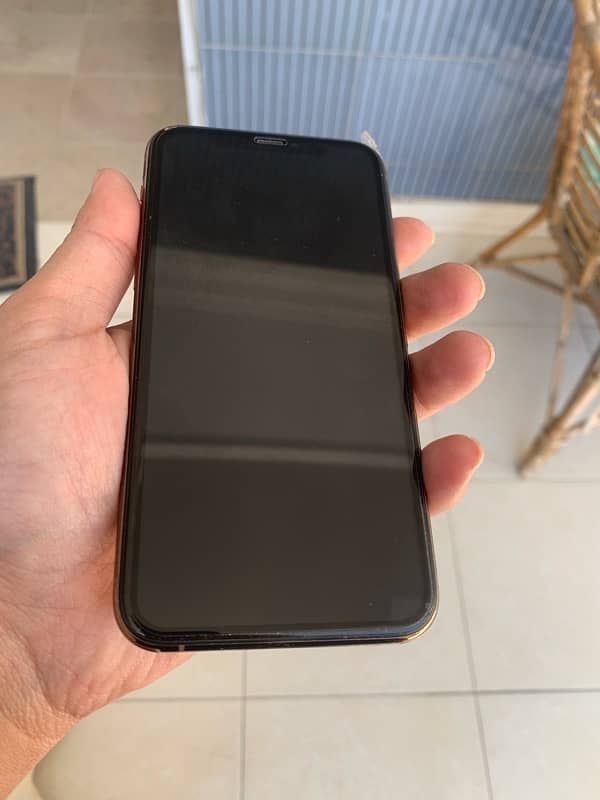 iphone 11 pro 7