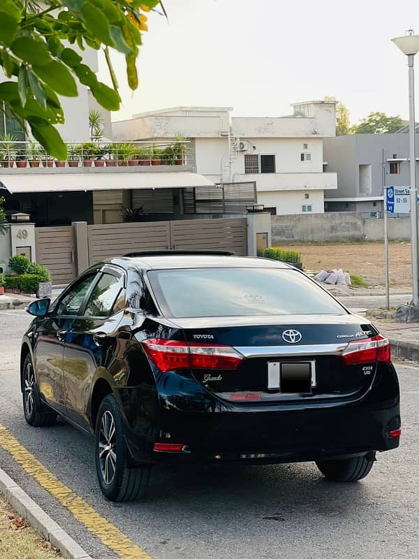 Toyota Altis Grande 2017 0