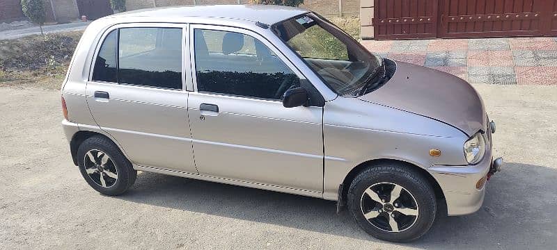 Daihatsu Cuore 2005 Automatic Total Car in Genuine condition 4