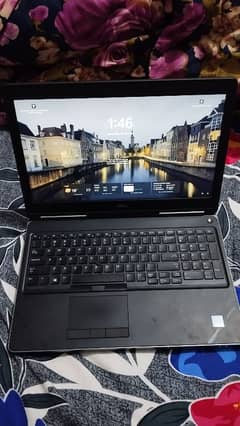 dell precision 7520(i7 7gen + 4gb graphics card)